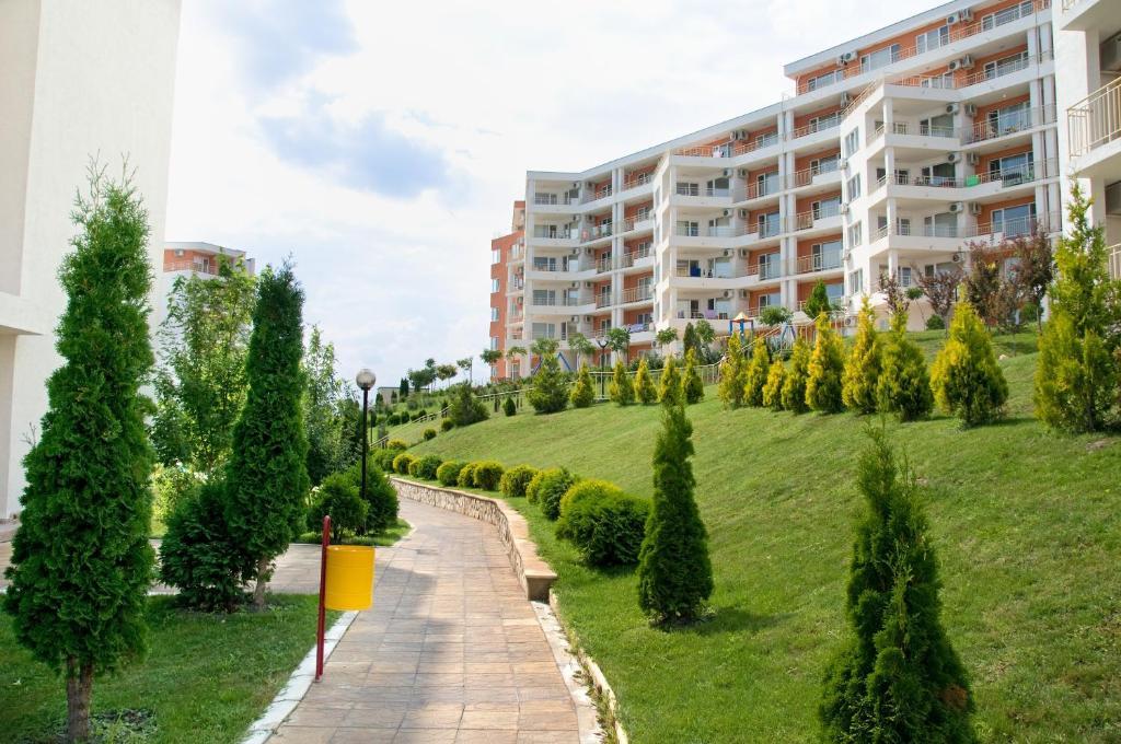 Crown And Imperial Apartments Szveti Vlasz Kültér fotó
